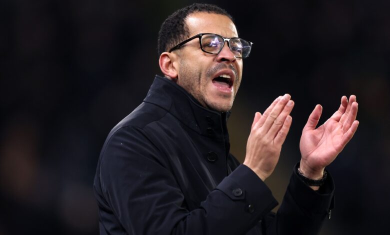 مدرب تشيلسي ليام روزينيور: مستمر في الفندق بسبب ضغط العمل - Getty Images Sport