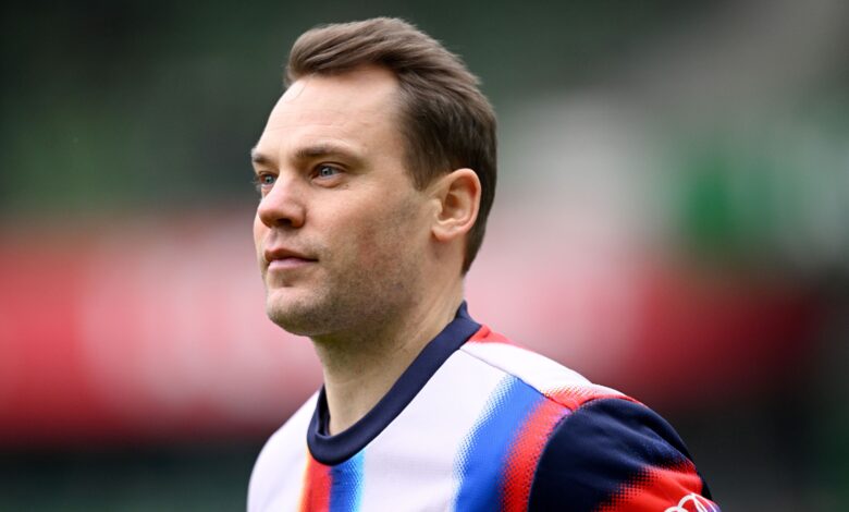 مانويل نوير يغيب لأسابيع بإصابة عضلية.. وبايرن يواجه دورتموند بغياب قائده