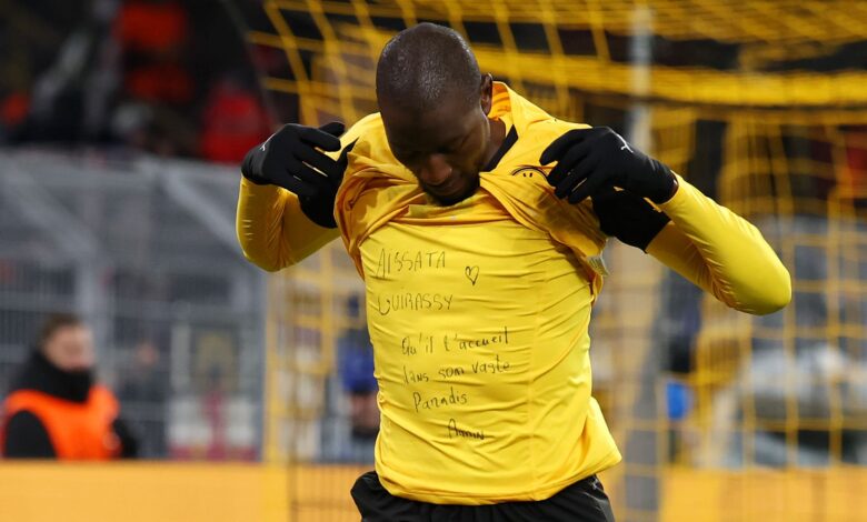 سيرهو جيراسي: رسالة قميصي كانت لتكريم أختي المتوفاة