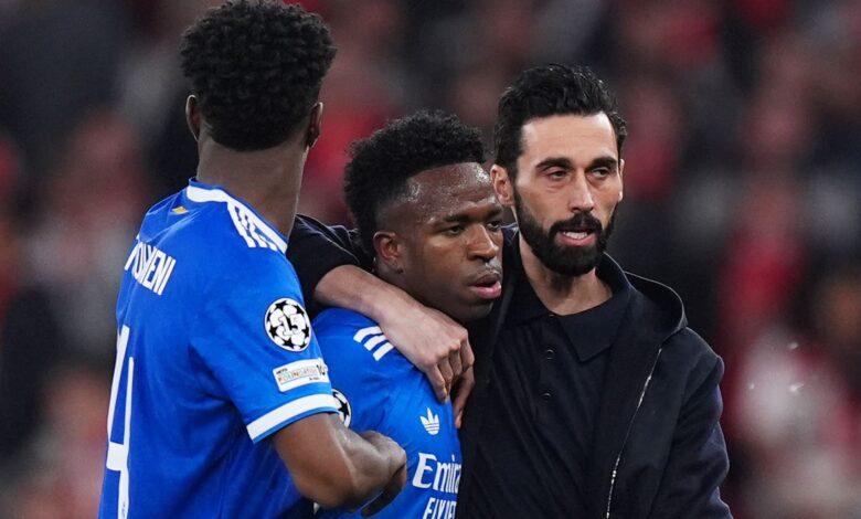 العنصرية في كرة القدم: أربيلوا يدعو UEFA لضربة قوية ودعم فينيسيوس - Getty Images Sport