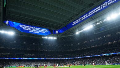 ريال مدريد يطرد مشجعاً أدى التحية النازية في مباراة بنفيكا - Getty Images Sport