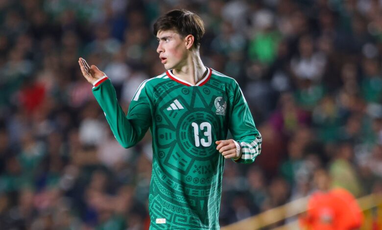 أرماندو جونزاليس: النملة المكسيكية خيار برشلونة لخلافة ليفاندوفسكي