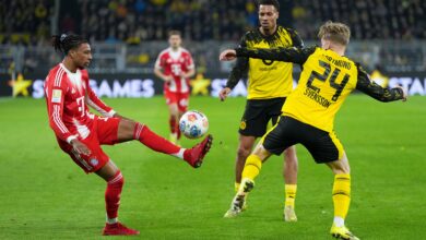 بايرن ميونخ يحسم البوندسليجا بثنائية كيميتش في قمة دورتموند