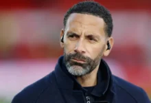 فينيسيوس محور الجدل: ريو فرديناند يعلق على اتهامات العنصرية ضد ريال مدريد