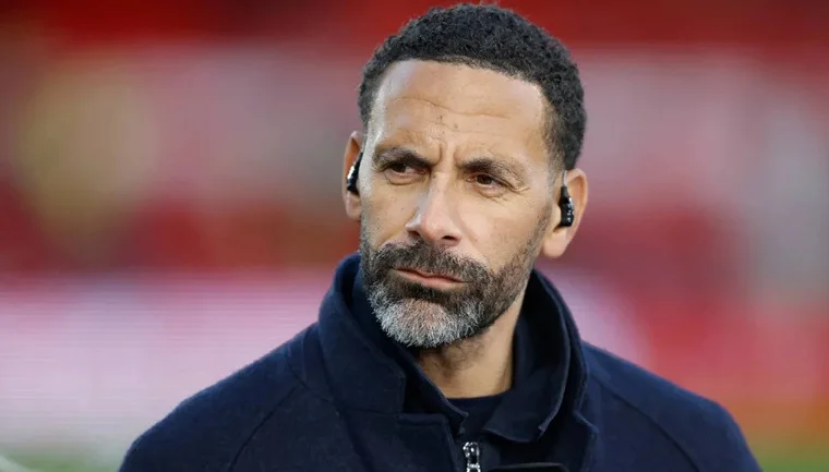 فينيسيوس محور الجدل: ريو فرديناند يعلق على اتهامات العنصرية ضد ريال مدريد