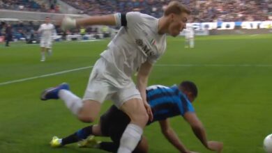 أخطاء تحكيمية أتالانتا ونابولي: فوضى الأهداف الملغاة تثير الجدل - DAZN