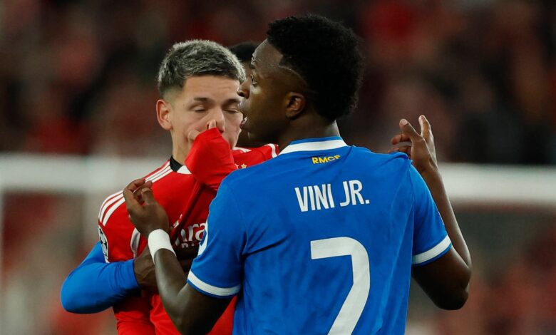 جروك يتهم بالعنصرية بعد صورة قرد: يشبه فينيسيوس جونيور! - Imago