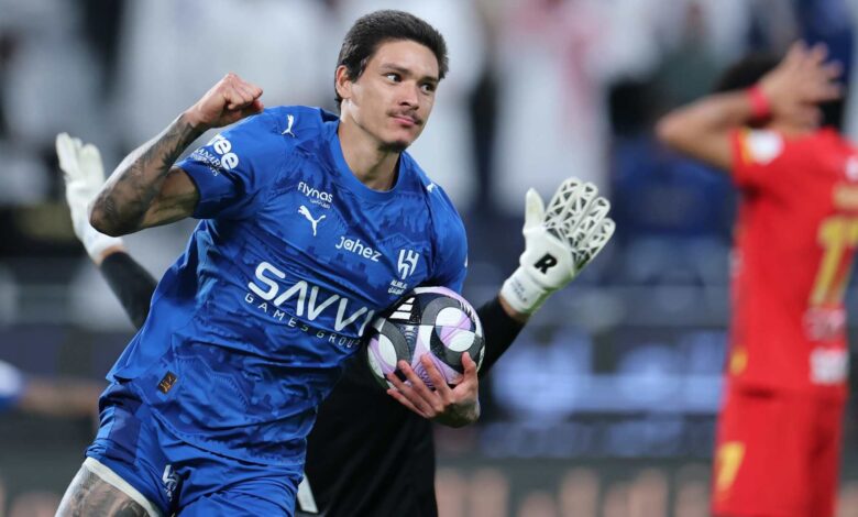 داروين نونيز والهلال: بييلسا يتدخل في أزمة الاستبعاد وعرض استعارة مرفوض