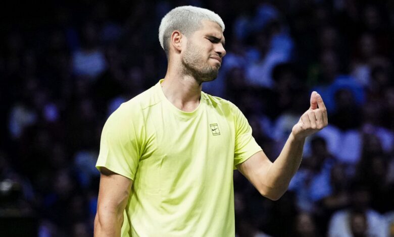 ألكاراز ينهار في ميامي: 'لا أستطيع الاستمرار.. سأعود للمنزل!'