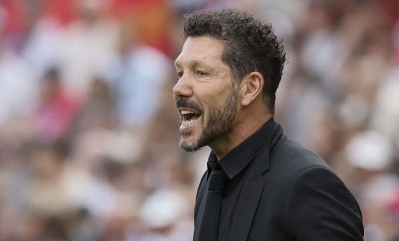 غياب ثنائي أتلتيكو مدريد عن موقعة برشلونة: سيميوني في ورطة