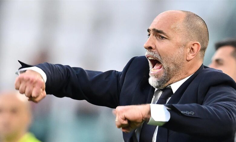 مدرب توتنهام غاضب: خيمينيز غشاش والتحكيم منحاز ضدنا!