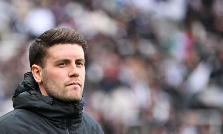 إهدار الوقت في الركنيات: مدرب برايتون ينتقد أسلوب أرسنال "الخادع"