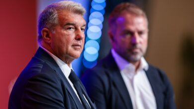 لابورتا: فليك يجسد روح كرويف في برشلونة وفلسفته الكروية