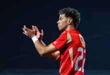 إمام عاشور لاعب الأهلي المصري