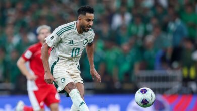 بدائل سالم الدوسري: 5 حلول لتعويض غيابه عن ودية مصر وصربيا