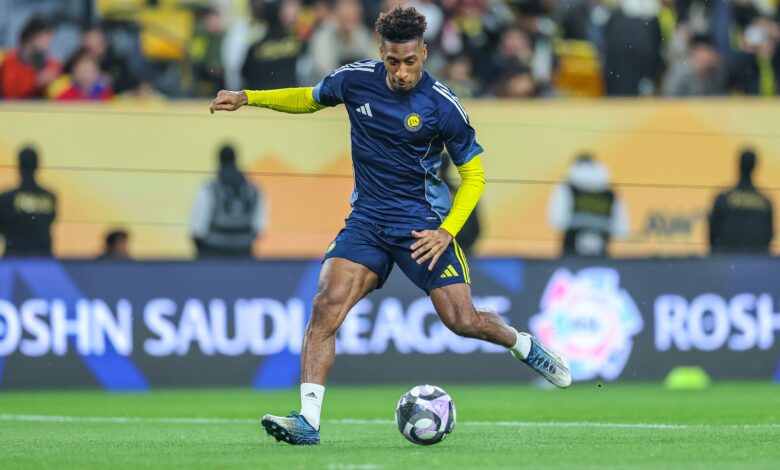 كومان يكتب التاريخ مع النصر: 10 تمريرات حاسمة في موسم واحد