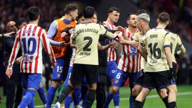 برشلونة وأتلتيكو: هل يحقق البلاوجرانا الريمونتادا؟ تحليل الذكاء الاصطناعي