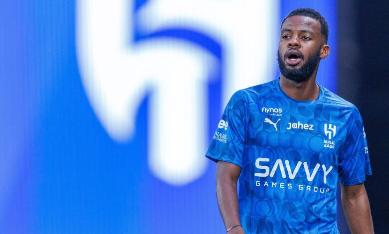 حسان تمبكتي: مدة غياب مدافع الهلال عن الملاعب بعد الإصابة