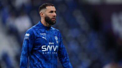 بنزيما يحول طرد الهليل لهدف قاتل في مباراة الهلال والنجمة