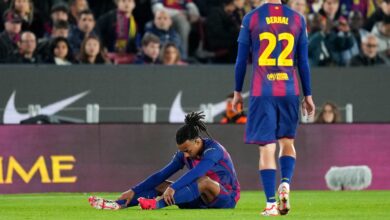 إصابة كوندي تزيد ضغوط برشلونة أمام أتلتيكو مدريد