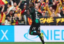 سعود عبد الحميد يكتب التاريخ بالدوري الفرنسي بهدف صاروخي