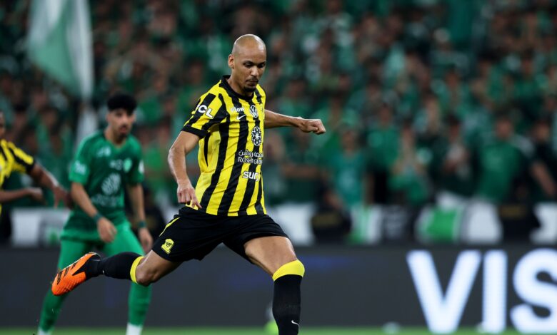 ركلة جزاء الاتحاد: خبير ينتقد حكم ديربي جدة وقراره بشأن الـ VAR