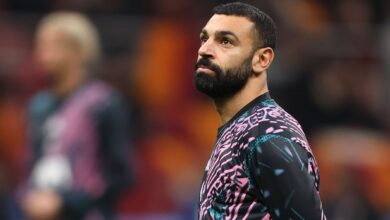 محمد صلاح: هل حان وقت الرحيل عن ليفربول؟ سونيس يفتح النار