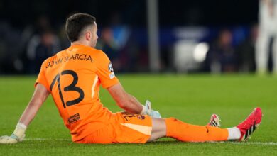 إصابة حارس برشلونة: حقيقة الشد العضلي وتأثيره على الفريق