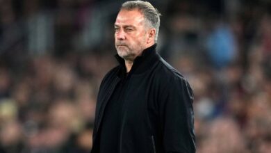 نيكو شلوتيربيك يغلق الباب أمام برشلونة: تجديد مع دورتموند