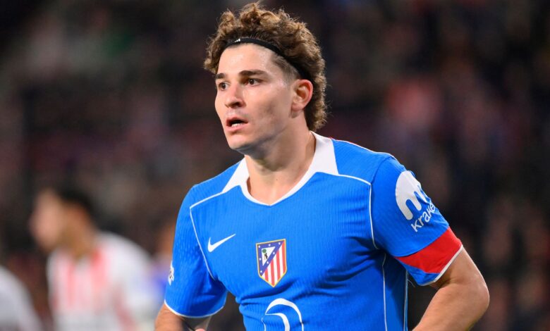 برشلونة وألفاريز.. 100 مليون يورو تقف بين العرض والطلب