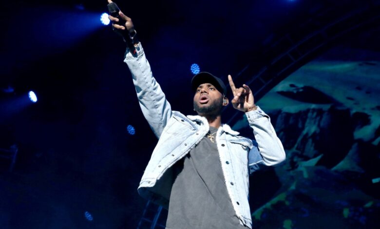 تذاكر برايسون تيلر وأيرا ستار أبوظبي: المواعيد والأسعار وكيفية الشراء