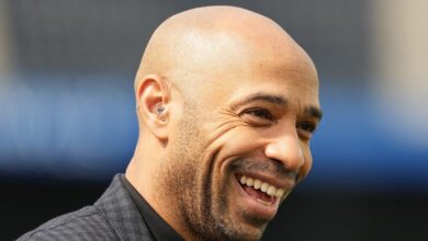 روي جونز جونيور يرحب بنزال تييري هنري.. بشرط مالي