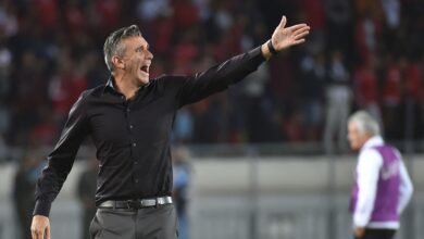 كارتيرون يعترف بعجز الوداد بعد الخسارة الأولى أمام الفتح