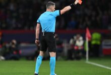 برشلونة وأتلتيكو.. قلق من حكم يثير جدل التوتر