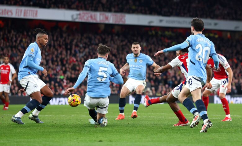 جون ستونز.. بعد سيلفا يقرر الرحيل عن السيتي