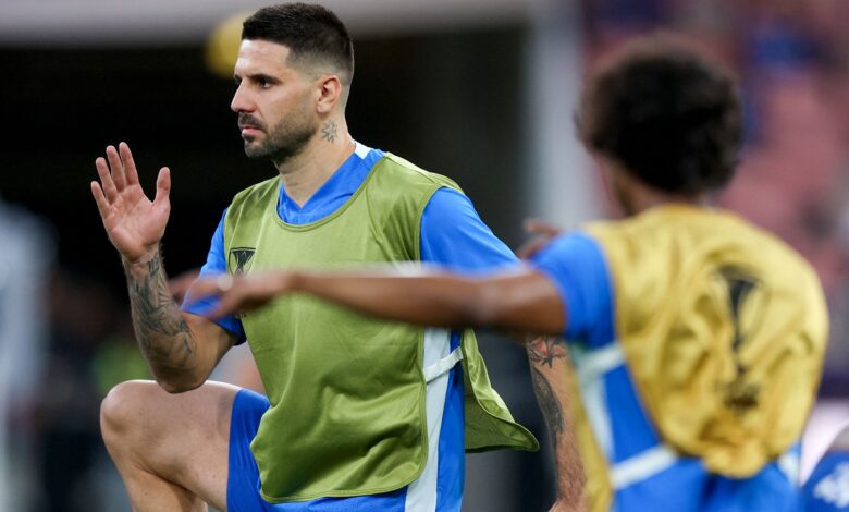 ميتروفيتش يضع إدارة الهلال في قفص الاتهام