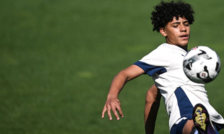 النصر يجهز قراراً جريئاً بشأن نجله كريستيانو