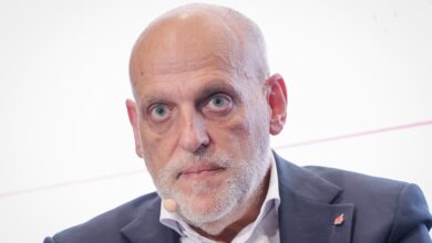 تيباس: شكاوى برشلونة ضد التحكيم لن تجدي نفعا