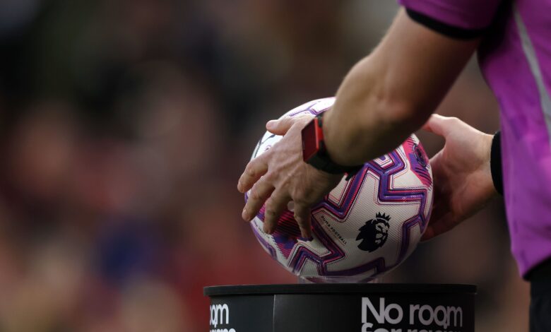 حكم أجنبي الأهلي وبيراميدز يثير جدلا واسعاً