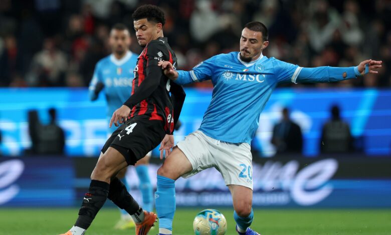 القنوات الناقلة لمباراة نابولي وميلان 2025-2026: موعد وكيفية المشاهدة