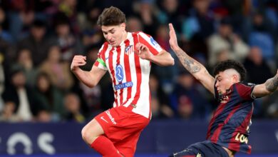 أتلتيكو مدريد يرفض عرض برشلونة لضم ألفاريز: صفقة بـ 100 مليون يورو