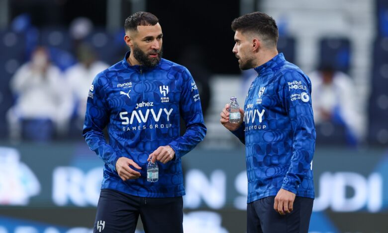 مفاجأة نيمار للهلال.. بن مساعد: بنزيما أقل راتبًا مع الهلال!