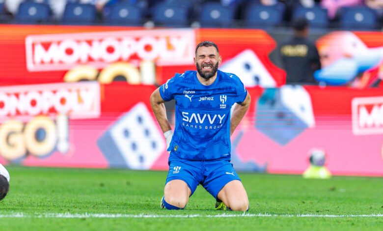 بنزيما والهلال: جاهزية النجم الفرنسي لمواجهة الخلود بعد غياب التعاون