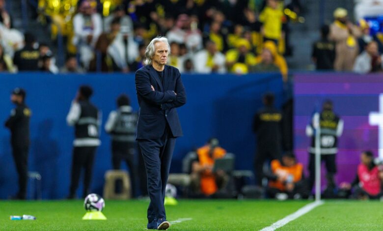 المدرب الجديد والمنتخب السعودي: موقف بيدرو إيمانويل بعد جيسوس