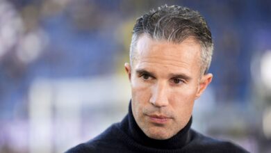 التشكيلة المتوقعة لفينورد: قرار فان بيرسي قبل مواجهة NEC