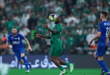 الأهلي يتصدر روشن بأقدام منافسيه.. صعود الراقي نحو الهلال والنصر
