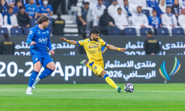 التعاون يواصل عقدته للهلال بتعادل جديد في دوري روشن
