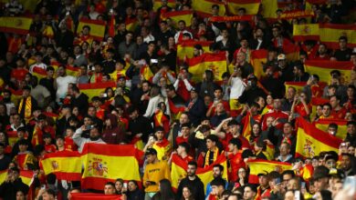 رئيس وزراء إسبانيا يدين العنصرية ضد الإسلام: المنتخب وجماهيره ليسا استثناءً