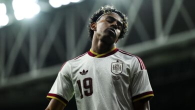 لامين يامال: هتافات المسلمين عنصرية وجهل!