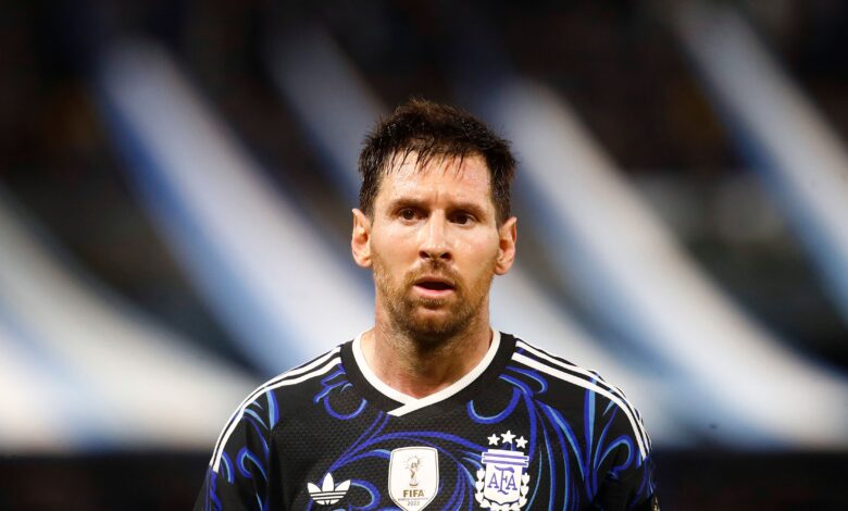 دموع ميسي: تعاطف عالمي مع أسطورة كرة القدم